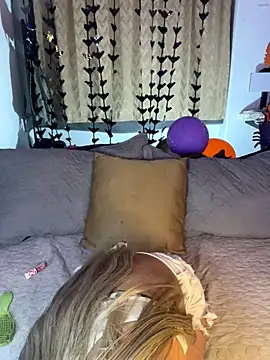 terra sunligth online show from October 18, 2025, 10:01 pm