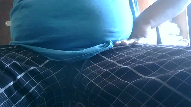 Snapshot of Cock4LadiesONLY chatting on November 19, 2025, 10:37 am Cock4LadiesONLY online show from November 19, 2025, 10:37 am