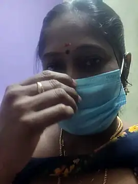 Snapshot of papukurty chatting on November 6, 2025, 1:59 pm papukurty online show from November 6, 2025, 1:59 pm