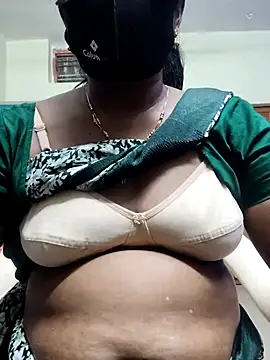 Snapshot of papukurty chatting on October 30, 2025, 4:48 pm papukurty online show from October 30, 2025, 4:48 pm