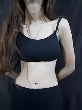 Mahira568 online show from November 10, 2025, 4:34 pm