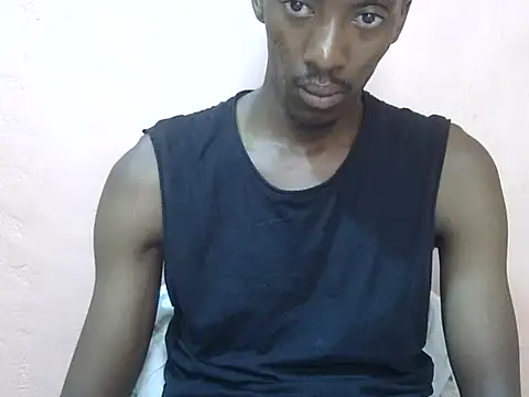 Snapshot of shadez94 chatting on October 8, 2025, 10:06 am shadez94 online show from October 8, 2025, 10:06 am