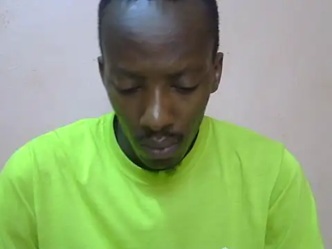 Snapshot of shadez94 chatting on October 18, 2025, 9:44 am shadez94 online show from October 18, 2025, 9:44 am