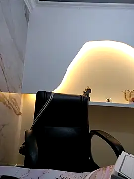 Abbyjoness21 online show from October 30, 2025, 10:17 pm