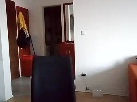 Snapshot of milf44milf chatting on September 9, 2025, 4:44 am milf44milf online show from September 9, 2025, 4:44 am