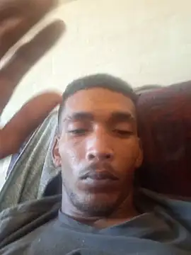 Snapshot of Zinedean24 chatting on April 16, 2026, 2:07 pm Zinedean24 online show from April 16, 2026, 2:07 pm