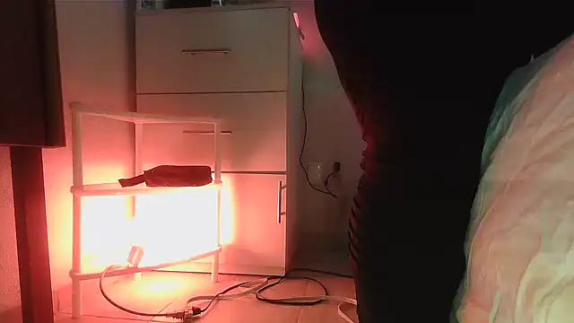 SatiroyNinfa online show from March 25, 2026, 9:46 pm