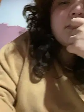 Solangerulo  online show from February 19, 2026, 9:39 am