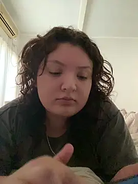 Solangerulo  online show from February 26, 2026, 1:22 pm