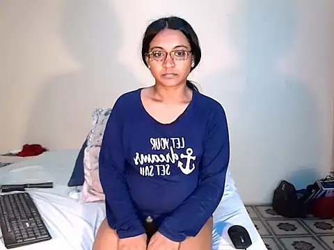 Snapshot of indiansweetflava chatting on November 21, 2025, 12:04 pm indiansweetflava online show from November 21, 2025, 12:04 pm