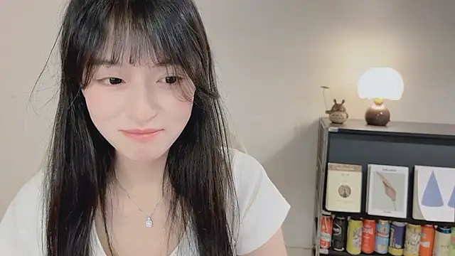 Onechestnut online show from May 16, 2026, 1:10 pm