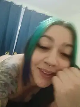 Snapshot of Dulcedeanis chatting on May 19, 2026, 3:13 am Dulcedeanis online show from May 19, 2026, 3:13 am