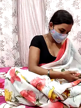 Lalitha-1995 online show from September 14, 2025, 4:07 pm