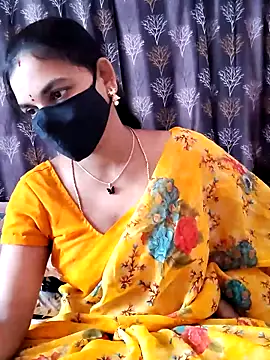 Snapshot of Lalitha-1995 chatting on March 7, 2026, 6:31 am Lalitha-1995 online show from March 7, 2026, 6:31 am