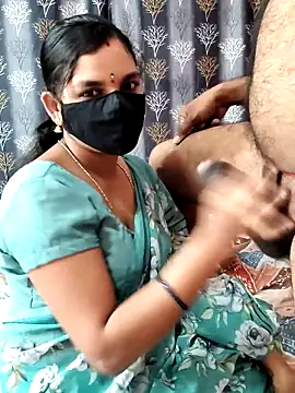 Snapshot of Lalitha-1995 chatting on March 22, 2026, 7:54 am Lalitha-1995 online show from March 22, 2026, 7:54 am