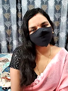 Snapshot of Lalitha-1995 chatting on July 16, 2026, 4:53 am Lalitha-1995 online show from July 16, 2026, 4:53 am