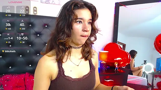 miascarlet 16 online show from September 18, 2025, 1:14 pm