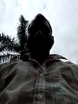 Garammandi011 online show from May 19, 2026, 10:44 am