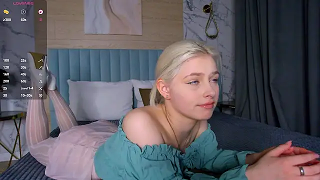 SandyShayes online show from February 3, 2026, 5:38 am