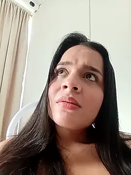 Lambedora 69 online show from April 9, 2026, 8:15 pm