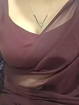 Snapshot of Anuforyou19 chatting on September 10, 2025, 4:39 pm Anuforyou19 online show from September 10, 2025, 4:39 pm