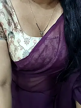 Snapshot of Anuforyou19 chatting on September 21, 2025, 5:07 pm Anuforyou19 online show from September 21, 2025, 5:07 pm