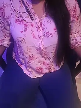 Snapshot of Anuforyou19 chatting on October 16, 2025, 8:44 am Anuforyou19 online show from October 16, 2025, 8:44 am