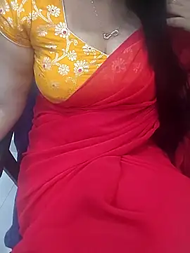 Snapshot of Anuforyou19 chatting on October 24, 2025, 4:39 pm Anuforyou19 online show from October 24, 2025, 4:39 pm