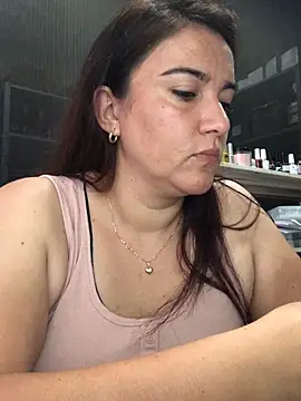 sweetdulcexxx online show from April 6, 2026, 10:00 pm