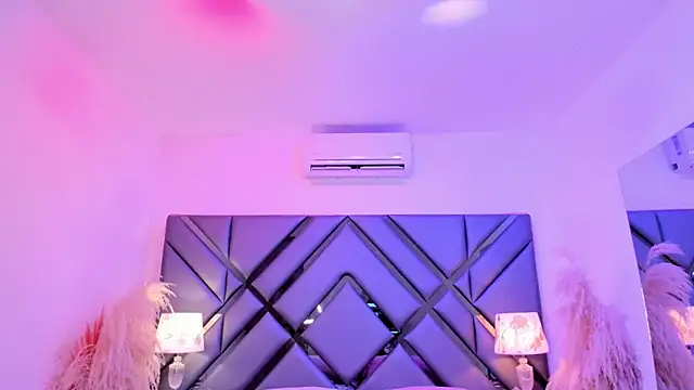 Snapshot of Milan_LewisS chatting on February 24, 2026, 12:06 pm Milan LewisS online show from February 24, 2026, 12:06 pm