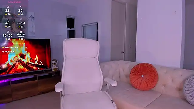 MeganScott online show from March 18, 2025, 5:12 am