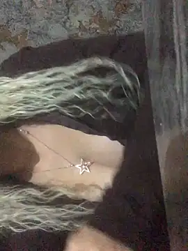 Snapshot of AlevNaz chatting on March 5, 2026, 8:38 pm AlevNaz online show from March 5, 2026, 8:38 pm