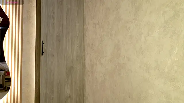 Taurito    online show from September 24, 2025, 7:53 pm