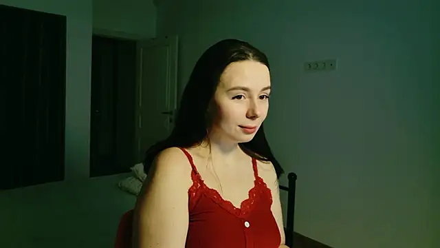 Snapshot of Di_na_Bell chatting on October 13, 2025, 5:53 am Di na Bell online show from October 13, 2025, 5:53 am