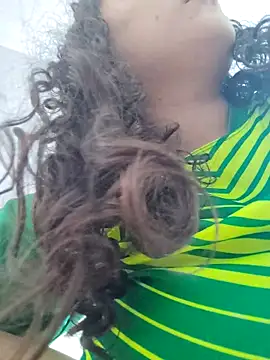 You-sexy-starr online show from October 27, 2025, 5:36 pm