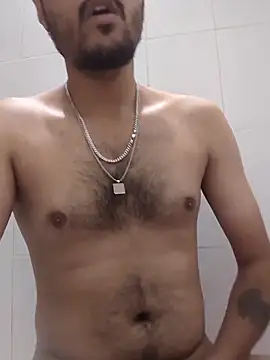 Snapshot of joywithzara chatting on December 17, 2025, 2:22 pm joywithzara online show from December 17, 2025, 2:22 pm