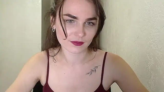 Silviaa a online show from September 8, 2025, 6:51 pm