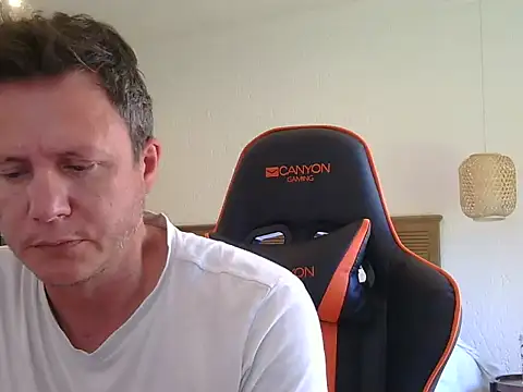 Snapshot of TroyDieselXXX chatting on February 3, 2026, 6:40 am TroyDieselXXX online show from February 3, 2026, 6:40 am