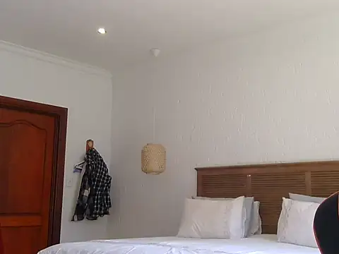 Snapshot of TroyDieselXXX chatting on April 9, 2026, 10:43 am TroyDieselXXX online show from April 9, 2026, 10:43 am