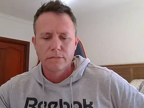 Snapshot of TroyDieselXXX chatting on May 10, 2026, 8:40 am TroyDieselXXX online show from May 10, 2026, 8:40 am