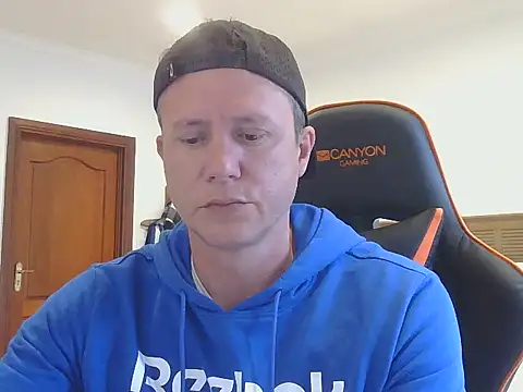 TroyDieselXXX online show from November 11, 2025, 5:35 am