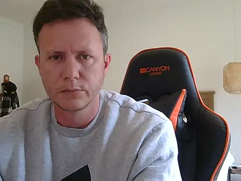 Snapshot of TroyDieselXXX chatting on February 21, 2026, 8:05 am TroyDieselXXX online show from February 21, 2026, 8:05 am