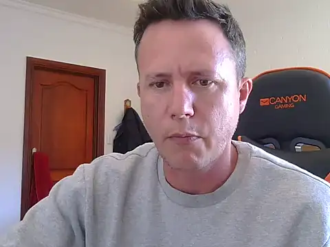 Snapshot of TroyDieselXXX chatting on May 13, 2026, 7:37 am TroyDieselXXX online show from May 13, 2026, 7:37 am