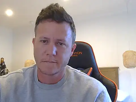 Snapshot of TroyDieselXXX chatting on February 14, 2026, 4:34 am TroyDieselXXX online show from February 14, 2026, 4:34 am