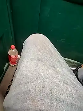 helldonk online show from September 29, 2025, 2:12 pm