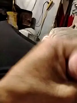 helldonk online show from April 20, 2026, 7:55 am