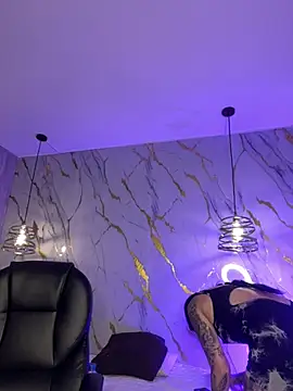 Scaarlettfox online show from February 14, 2026, 7:25 pm