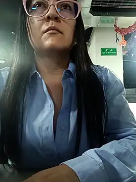 Romina693 online show from October 30, 2025, 5:50 am