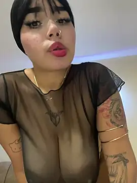 Snapshot of lucialauper_ chatting on July 9, 2026, 3:07 am lucialauper online show from July 9, 2026, 3:07 am