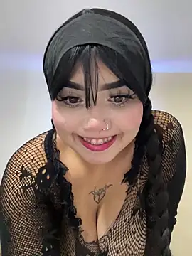 Snapshot of lucialauper_ chatting on June 19, 2026, 2:28 am lucialauper online show from June 19, 2026, 2:28 am